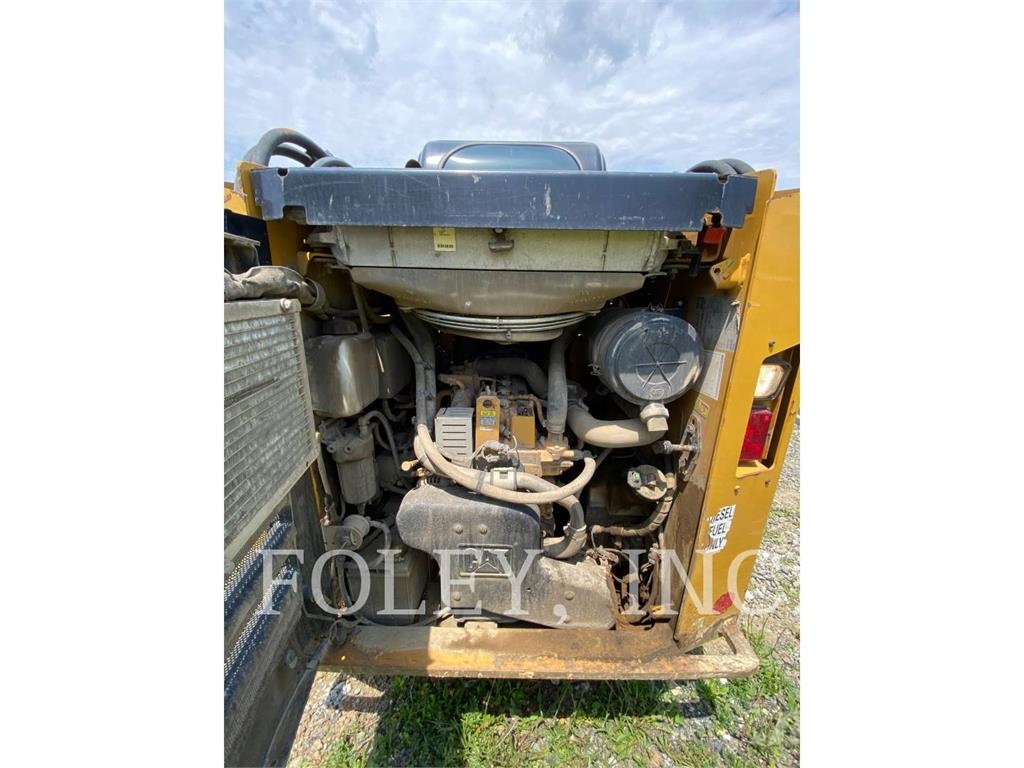 CAT 246D Skid steer loaders