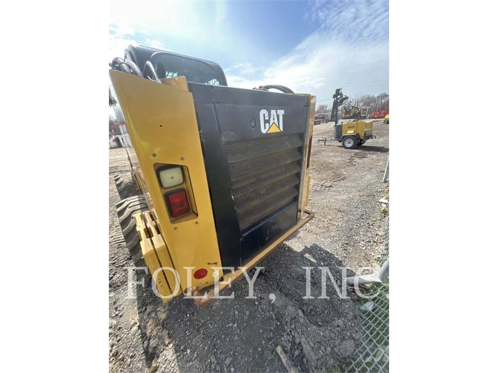 CAT 246D Kompaktrakodók