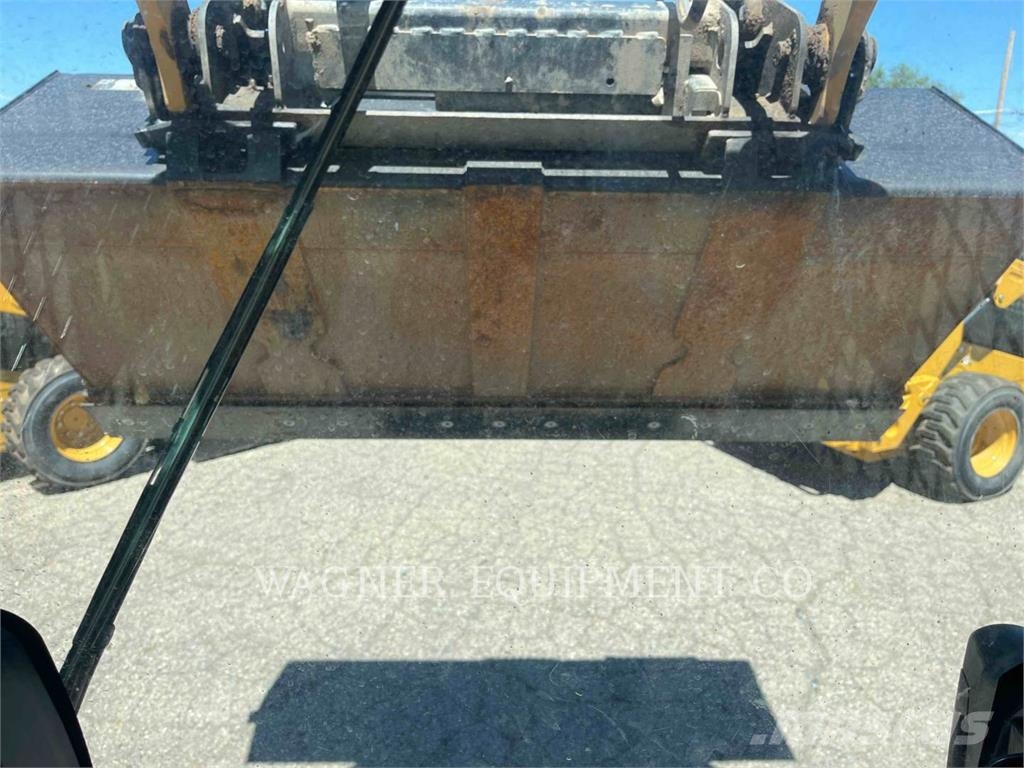 CAT 246D3 Φορτωτάκια