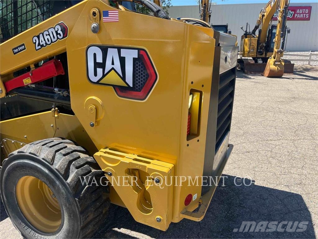 CAT 246D3 Φορτωτάκια
