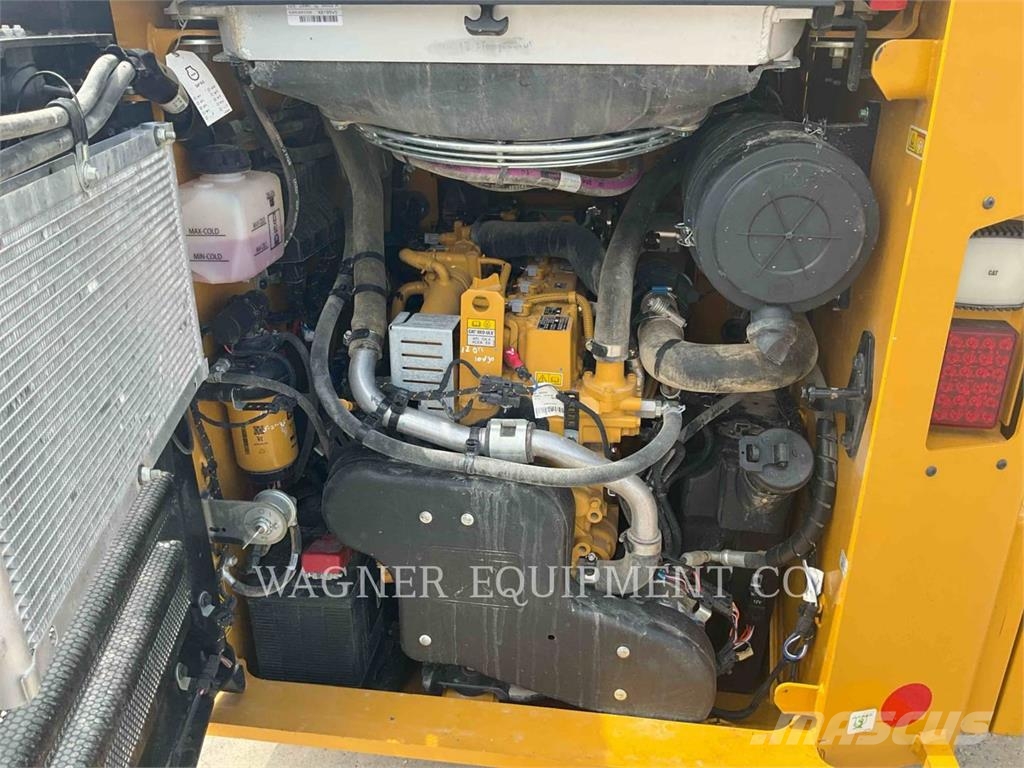 CAT 246D3 Φορτωτάκια