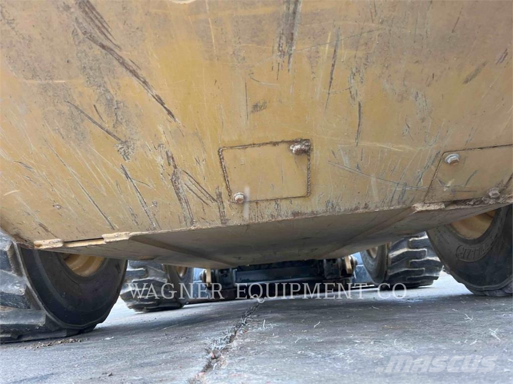 CAT 246D3 Φορτωτάκια