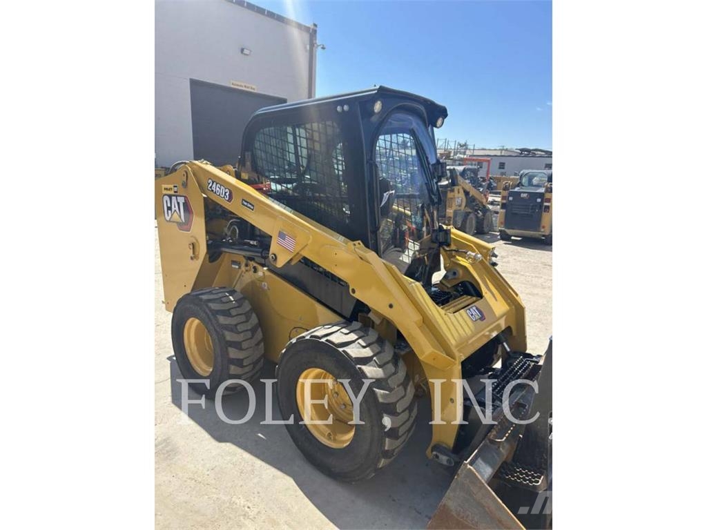 CAT 246D3 Φορτωτάκια