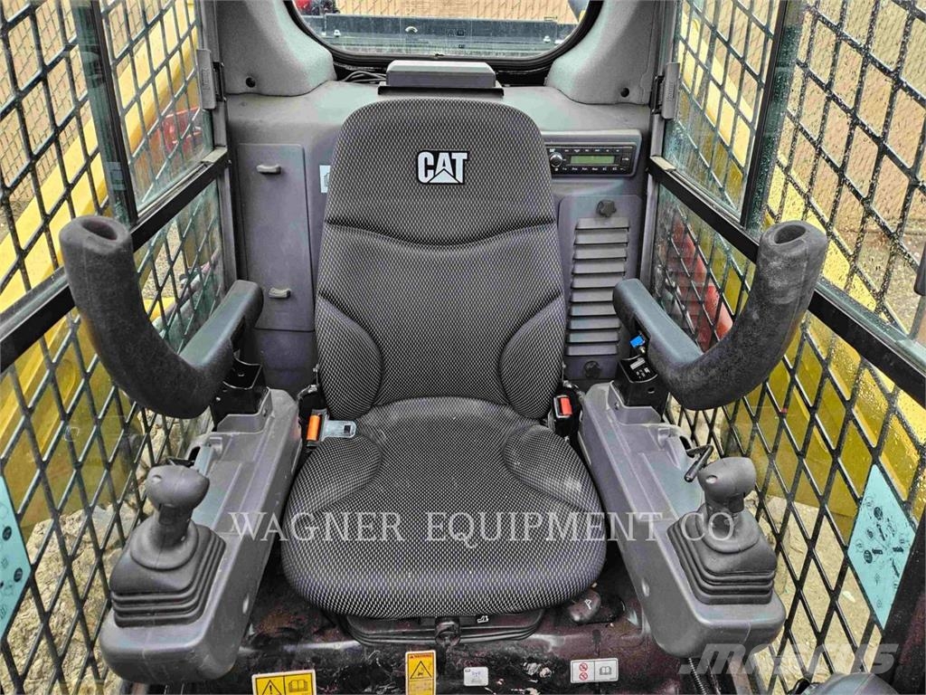 CAT 246D3 Φορτωτάκια