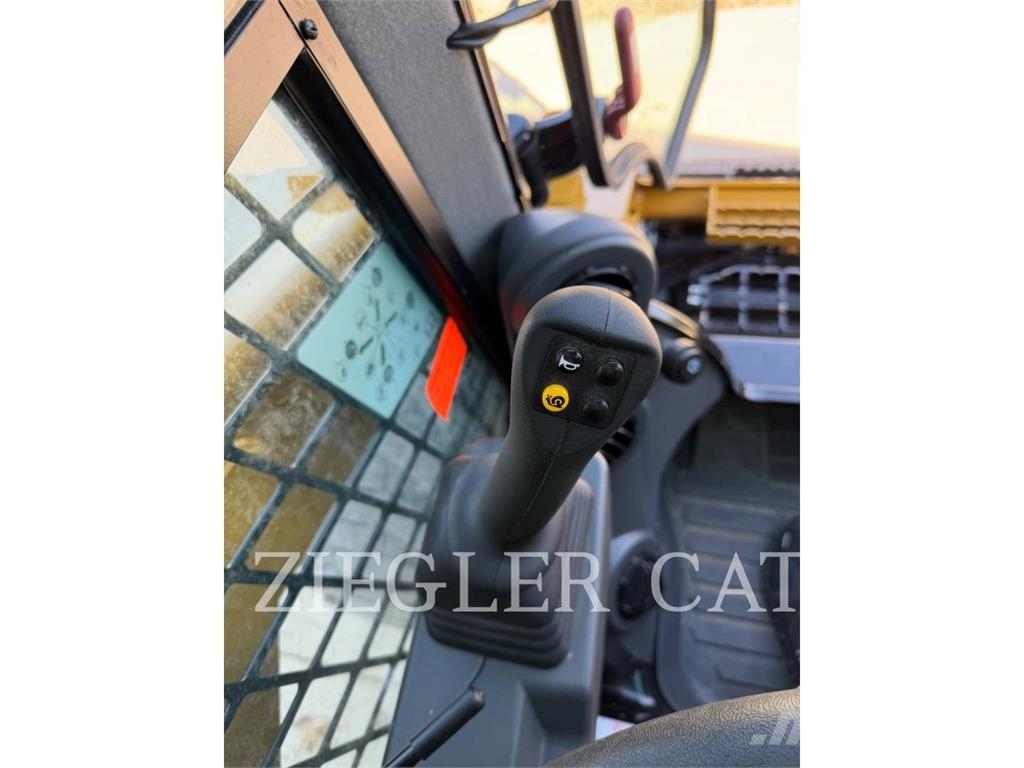 CAT 246D3 Φορτωτάκια