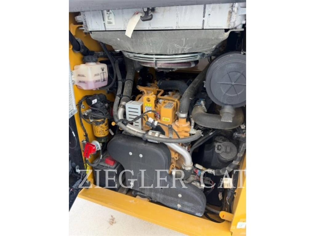 CAT 246D3 Φορτωτάκια