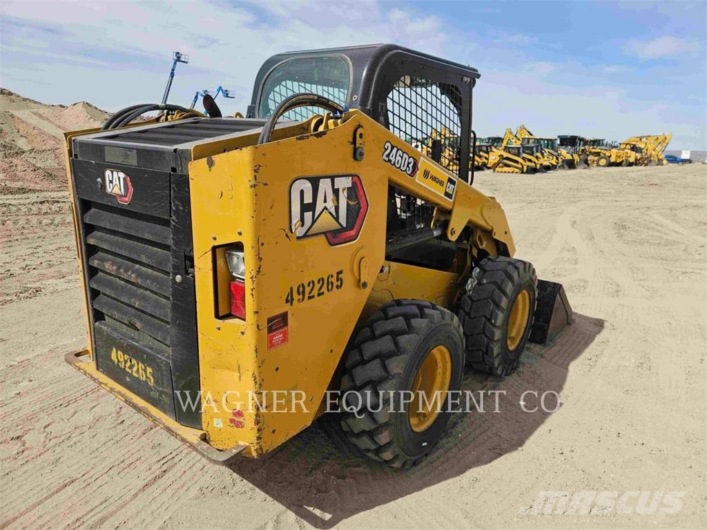 CAT 246D3 Φορτωτάκια