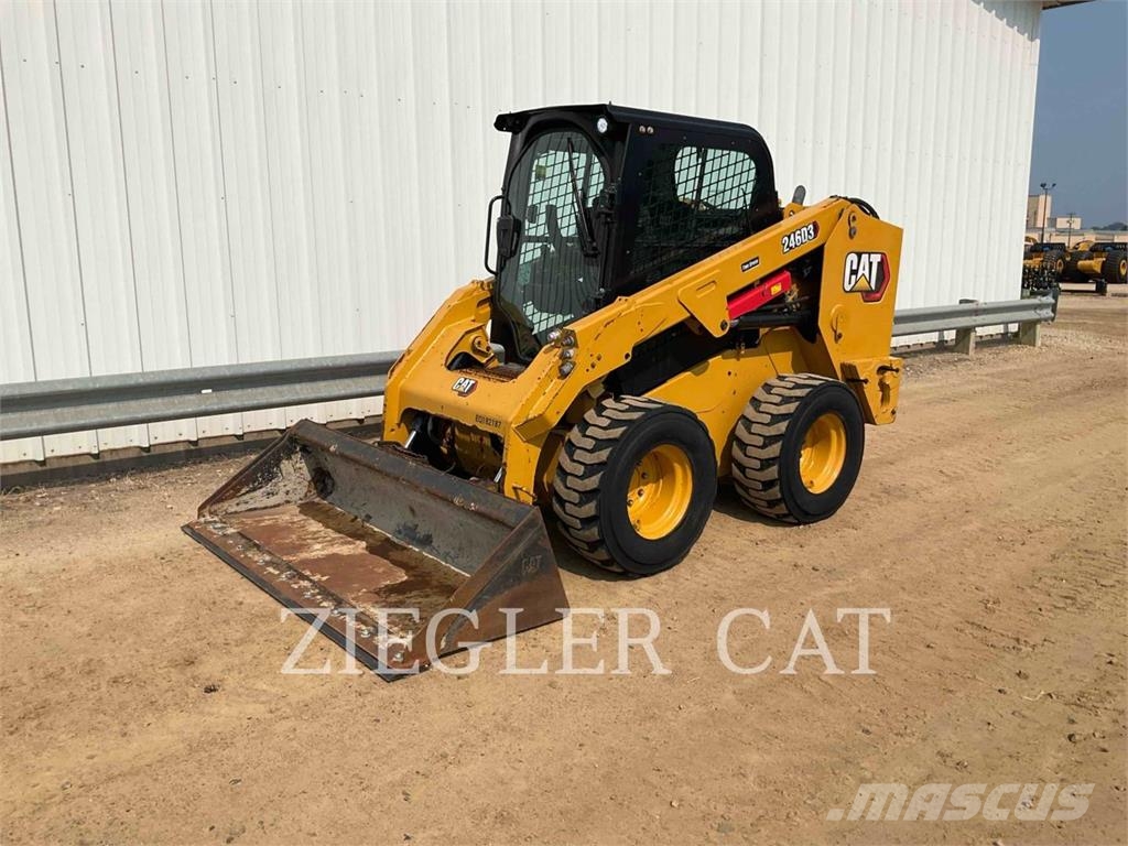 CAT 246D3 Kompaktrakodók