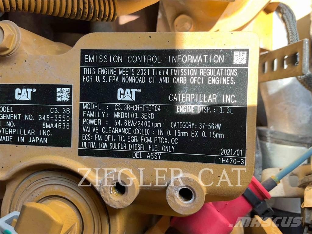 CAT 246D3 Minicargadoras