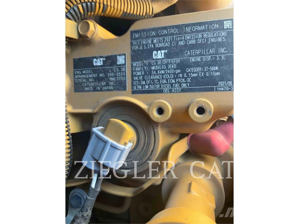 CAT 246D3 Skid steer mini nakladalci