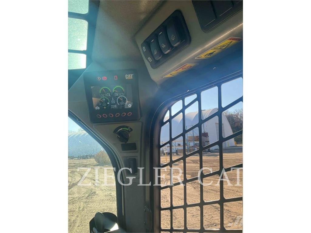 CAT 246D3 Skid steer mini nakladalci