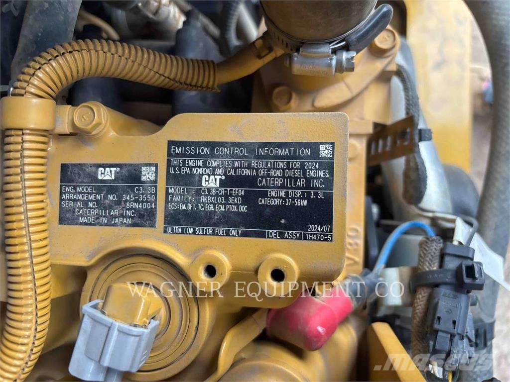 CAT 246D3 滑移轉向裝載機
