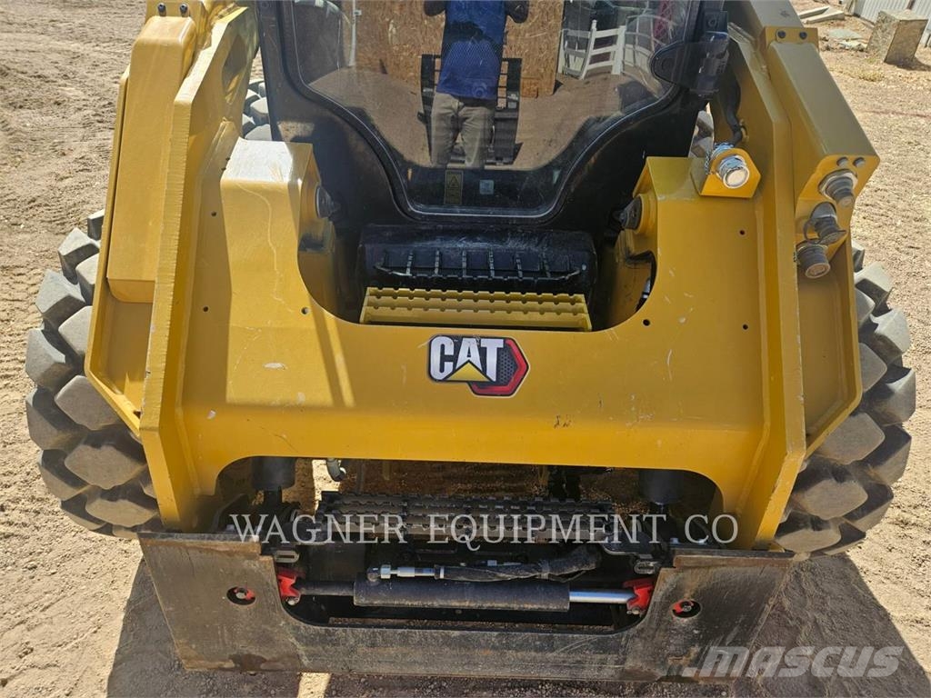 CAT 246D3 Skid steer loaders