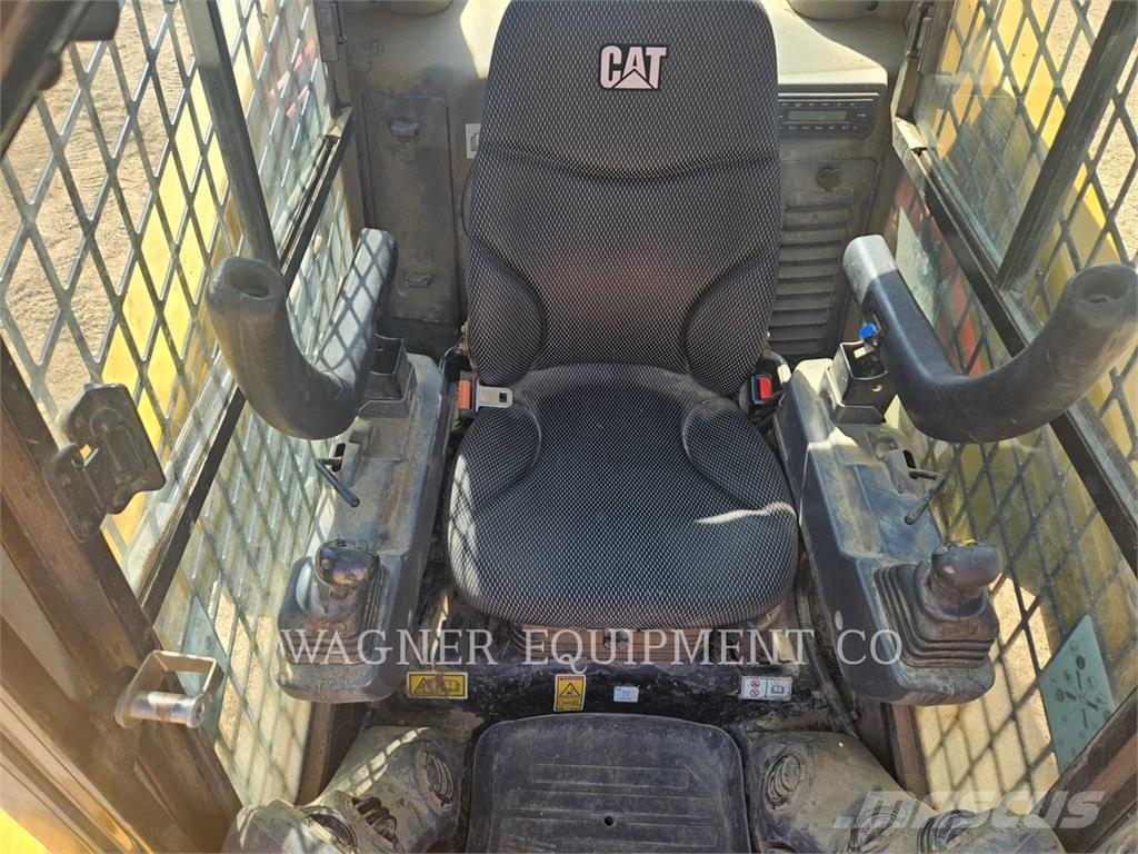 CAT 246D3 Skid steer loaders
