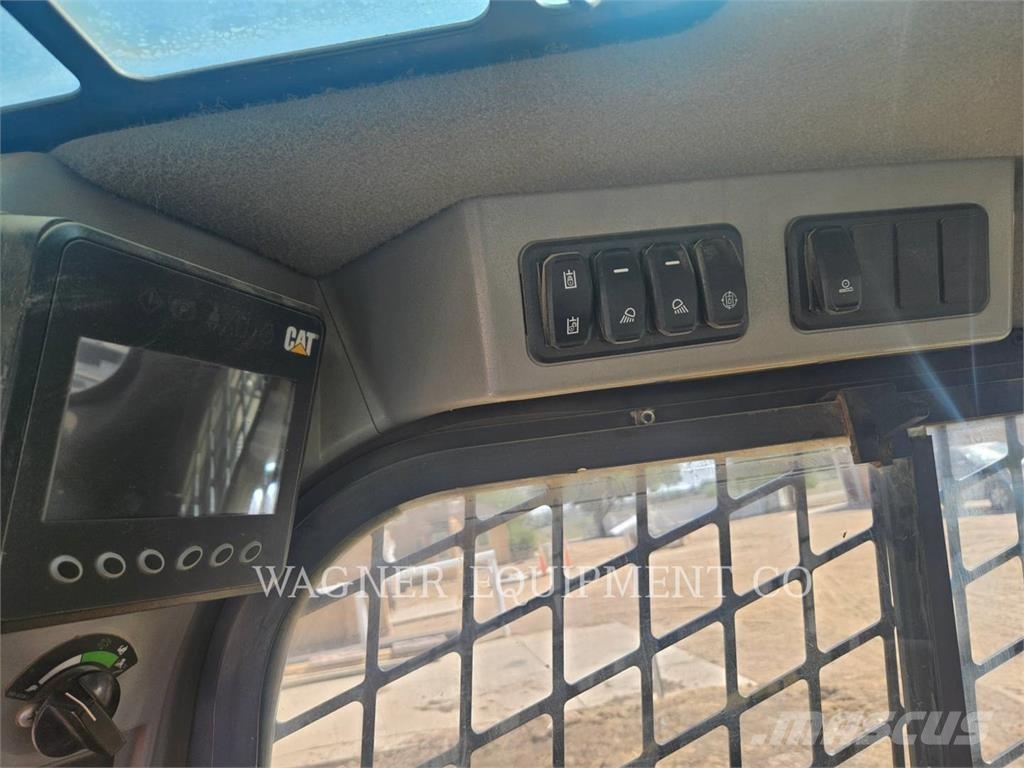 CAT 246D3 Skid steer loaders