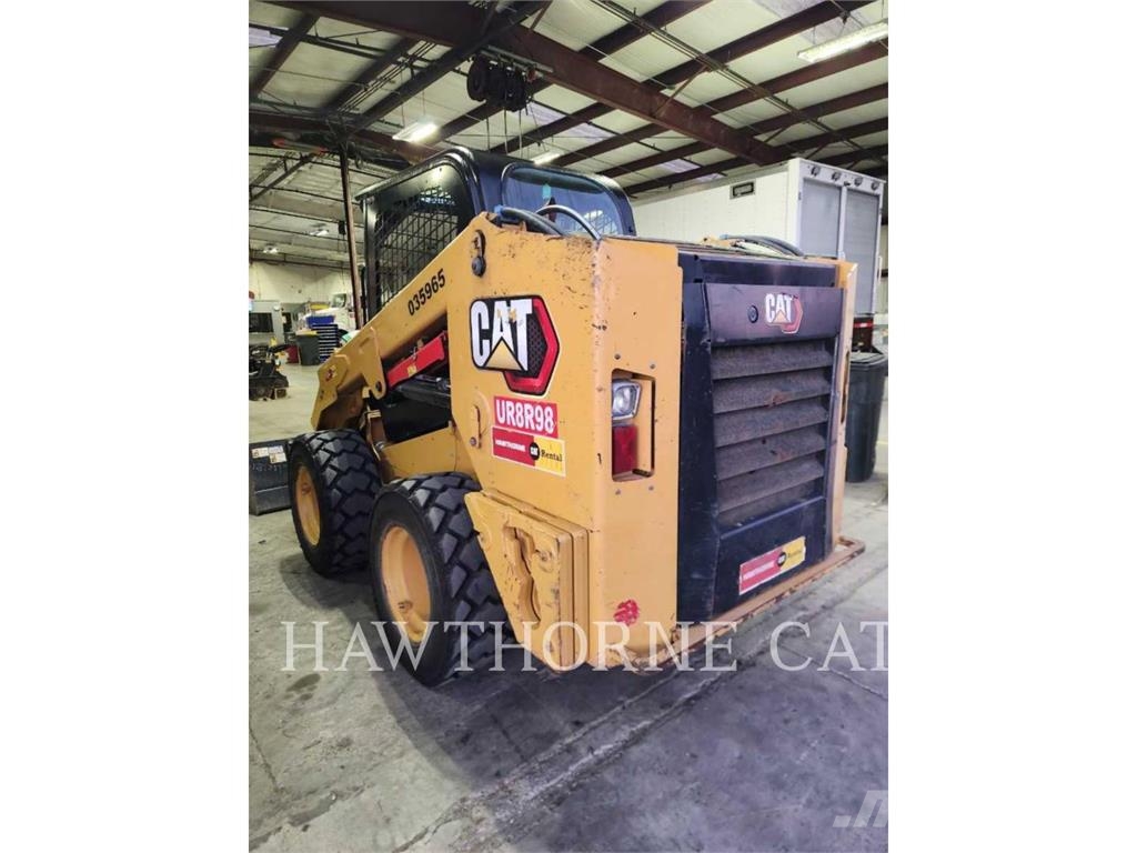 CAT 246D3 Φορτωτάκια