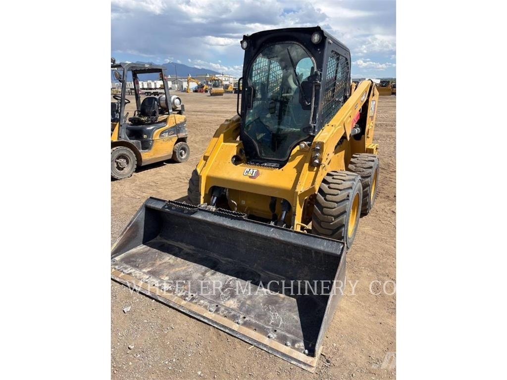 CAT 246D3 C3H2 Мини-погрузчики