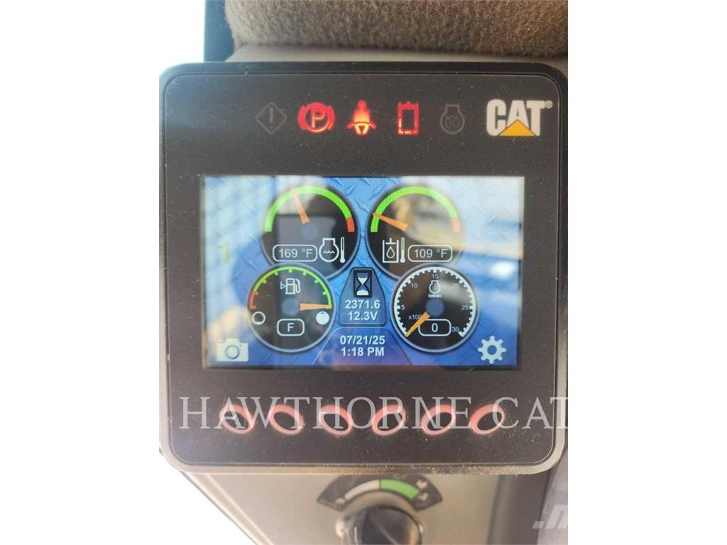 CAT 246D3 H20 Φορτωτάκια