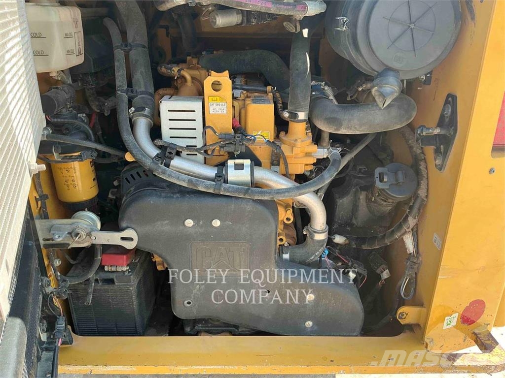 CAT 246D3XPS2C Φορτωτάκια