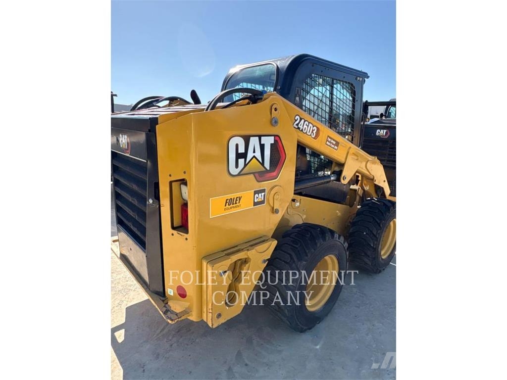 CAT 246D3XPS2C Skid steer mini nakladalci
