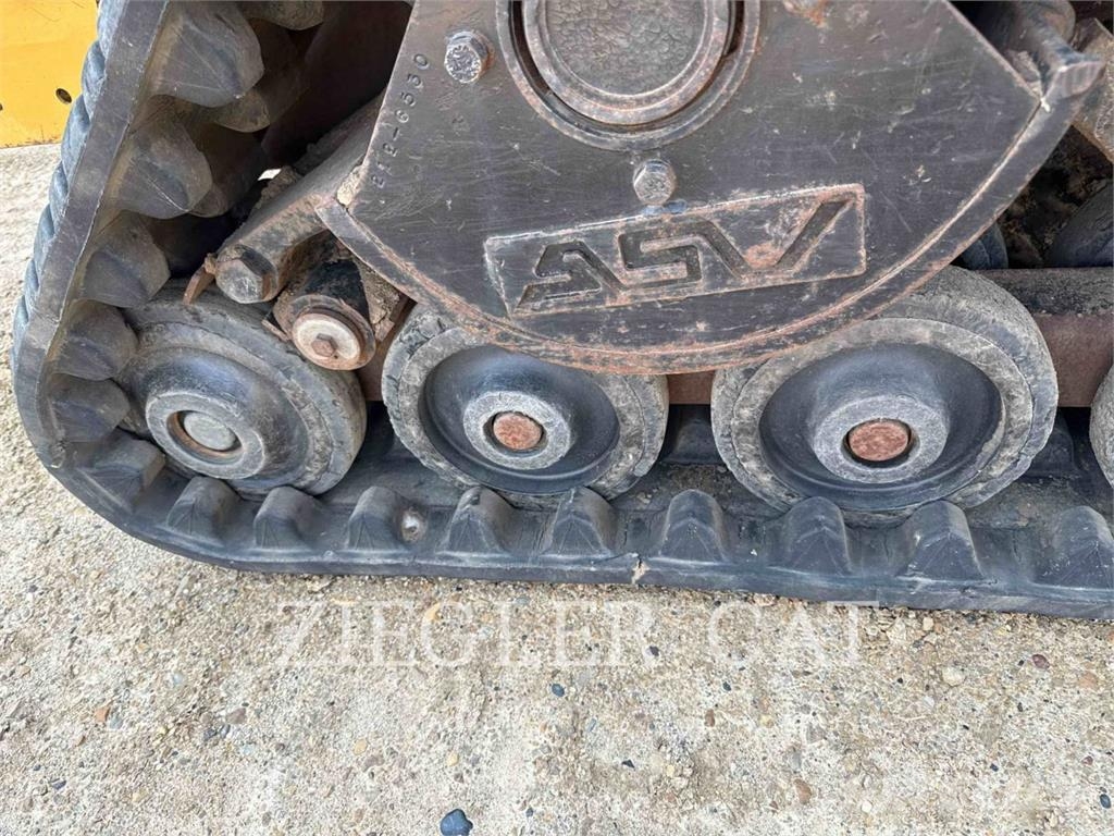 CAT 247B Rupsladers