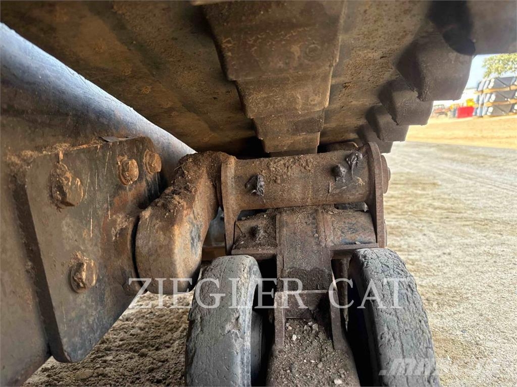 CAT 247B Rupsladers