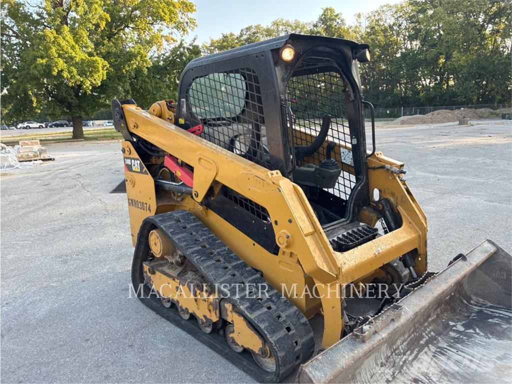 CAT 249D Lánctalpas homlokrakodók
