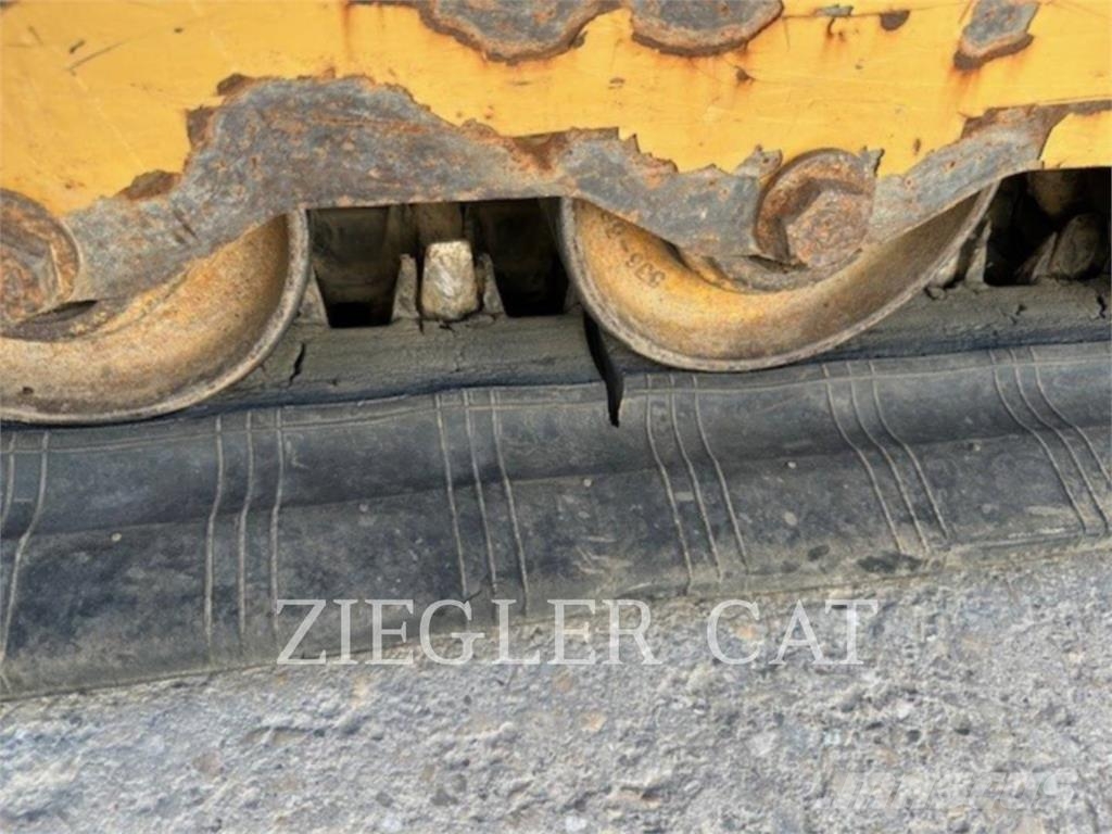 CAT 249D Nakladalci goseničarji