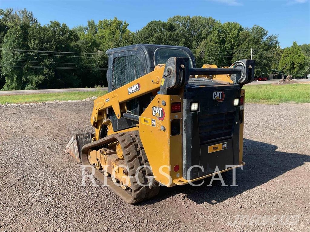 CAT 249D A لوادر انزلاقية التوجيه