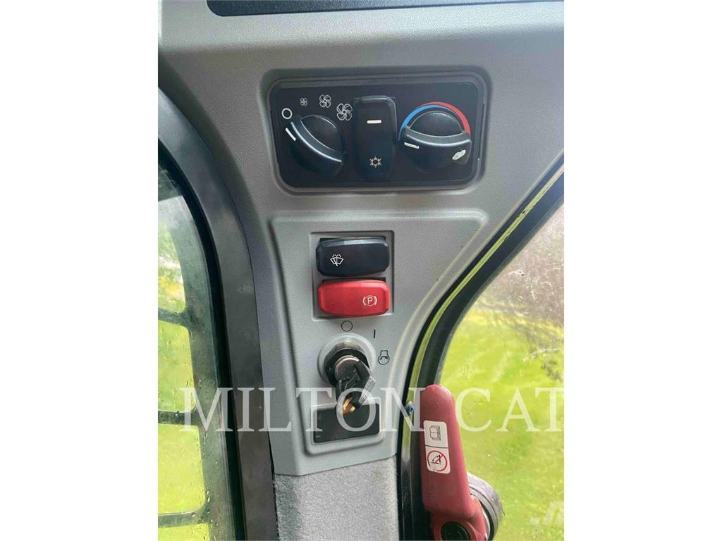 CAT 249D3 Φορτωτές με ερπύστριες