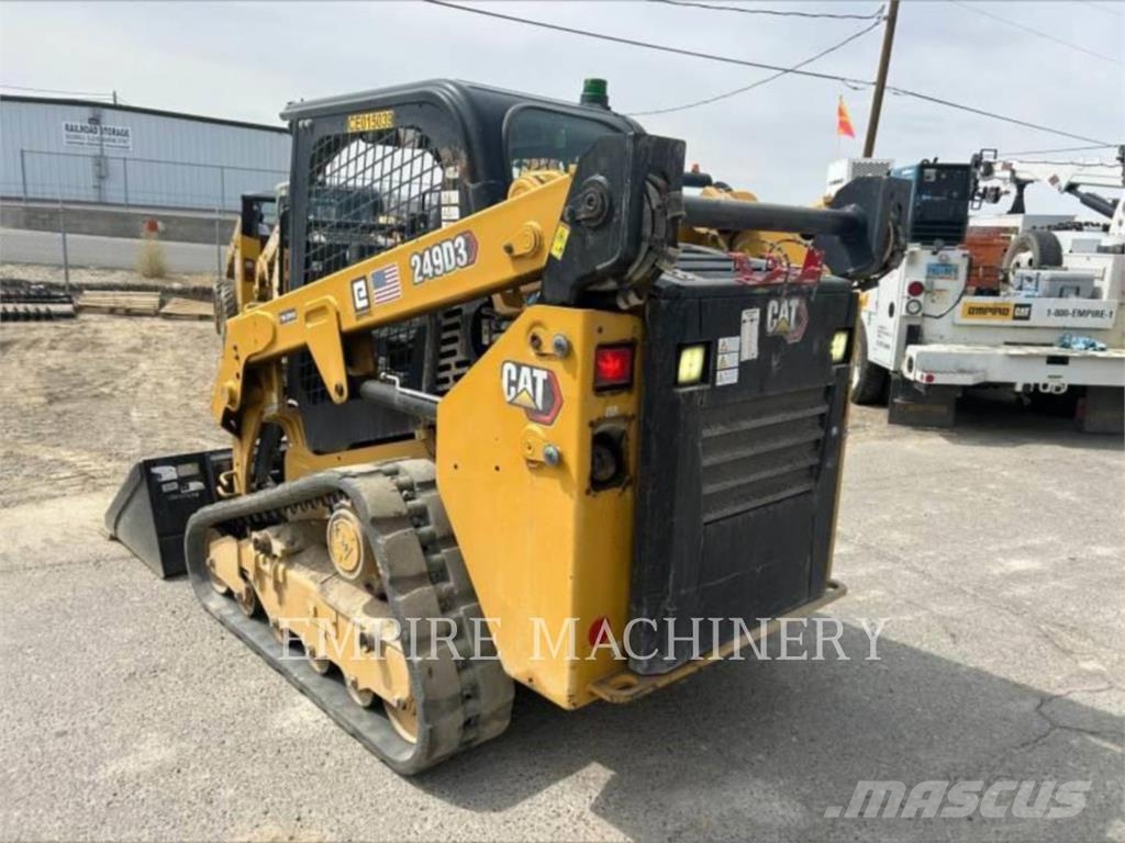 CAT 249D3 لوادر انزلاقية التوجيه