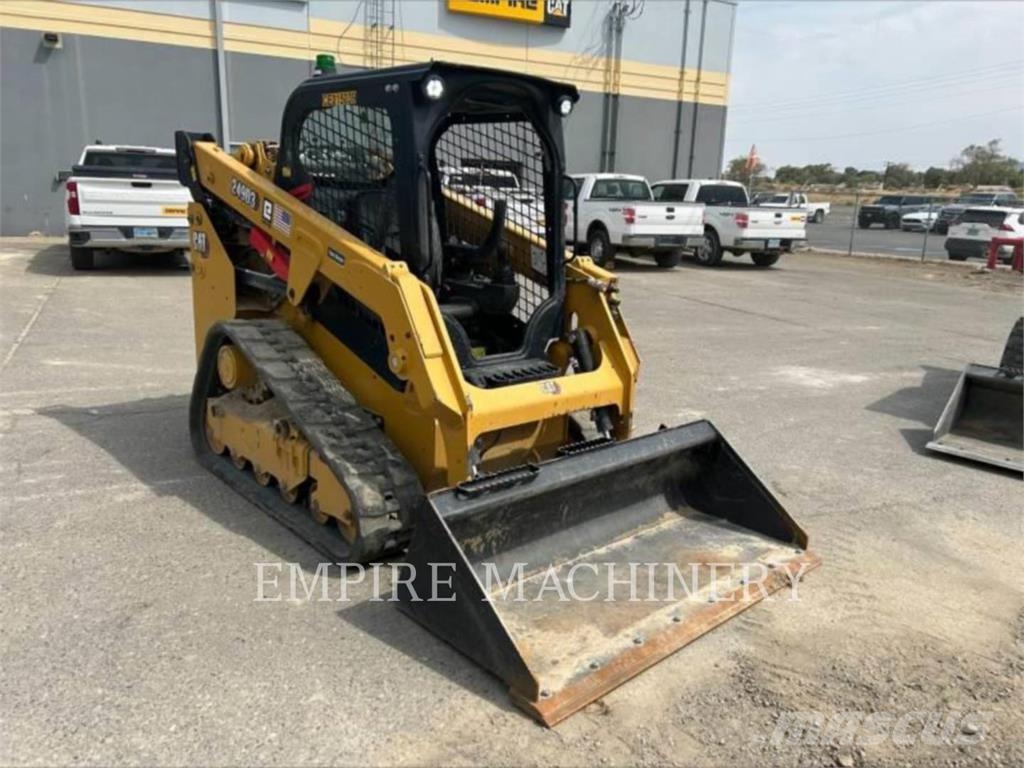 CAT 249D3 لوادر انزلاقية التوجيه