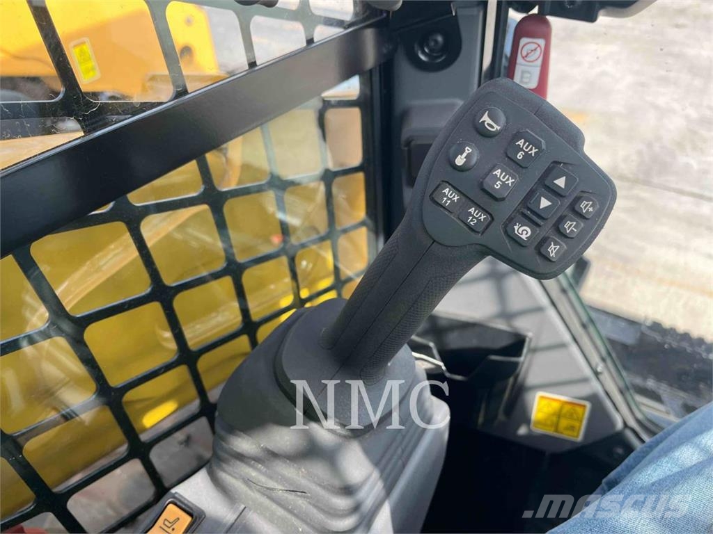 CAT 250 Liukuohjatut kuormaajat