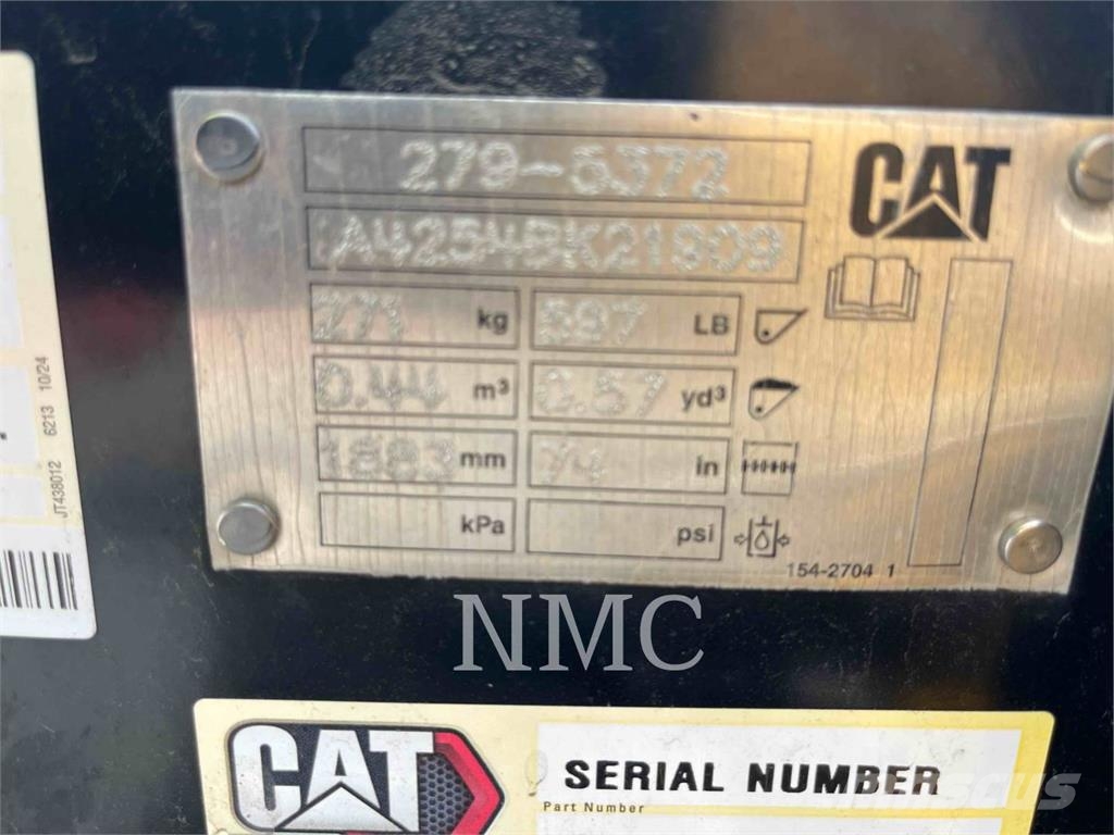 CAT 250 Liukuohjatut kuormaajat