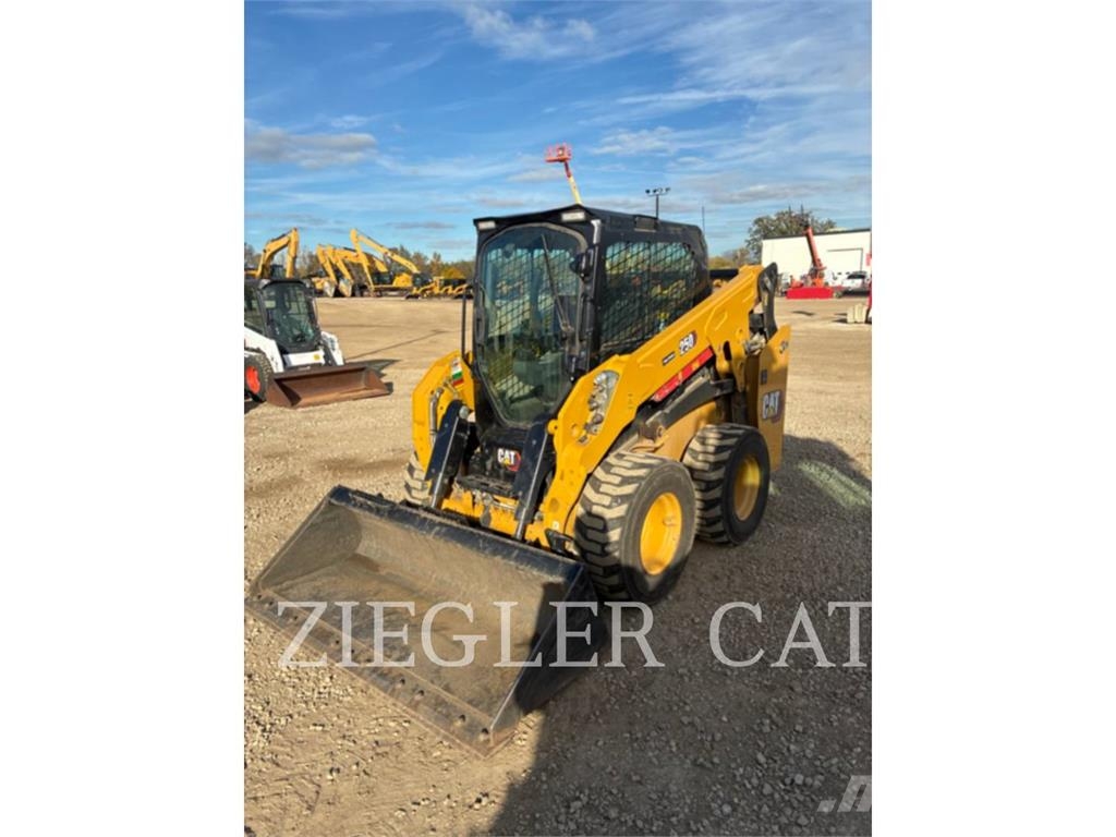 CAT 250 Kompaktrakodók
