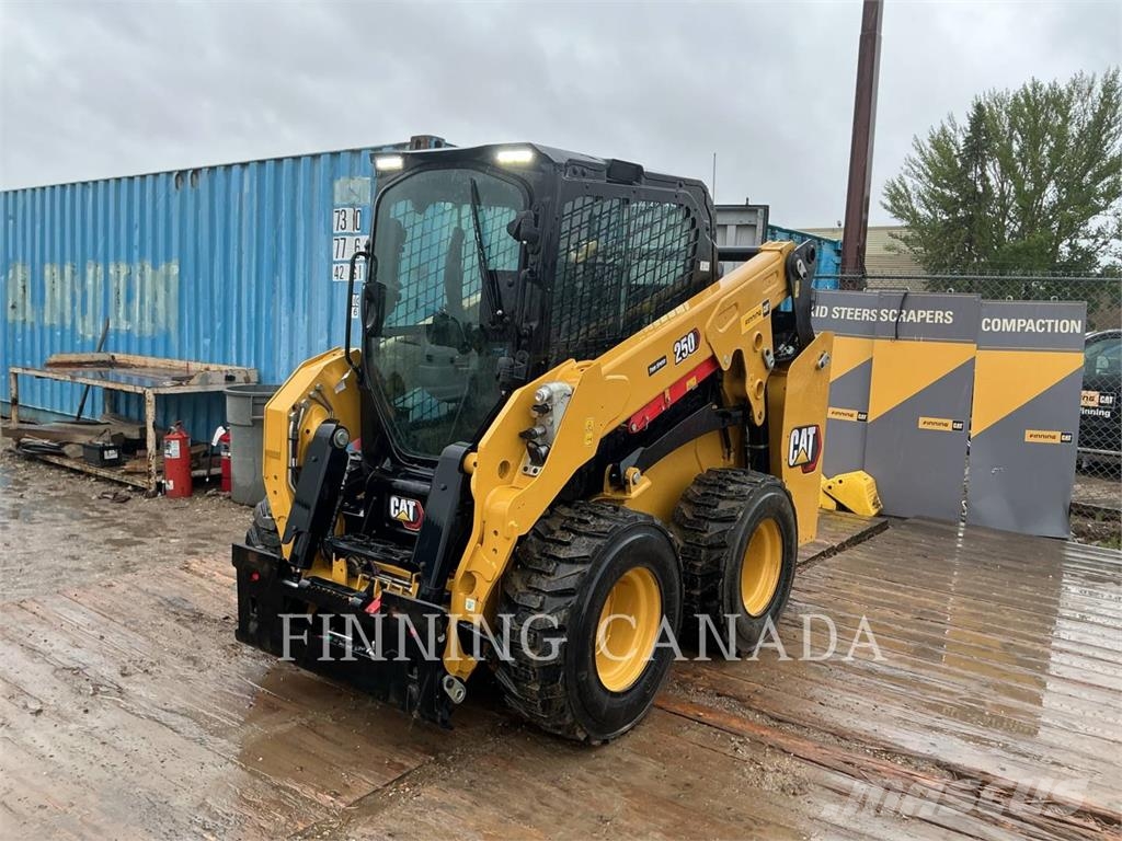 CAT 250-05 Kompaktlader