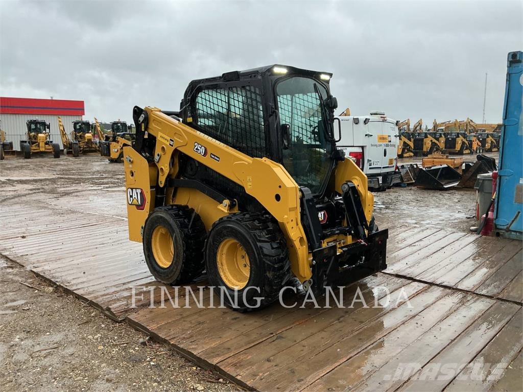 CAT 250-05 Kompaktlader