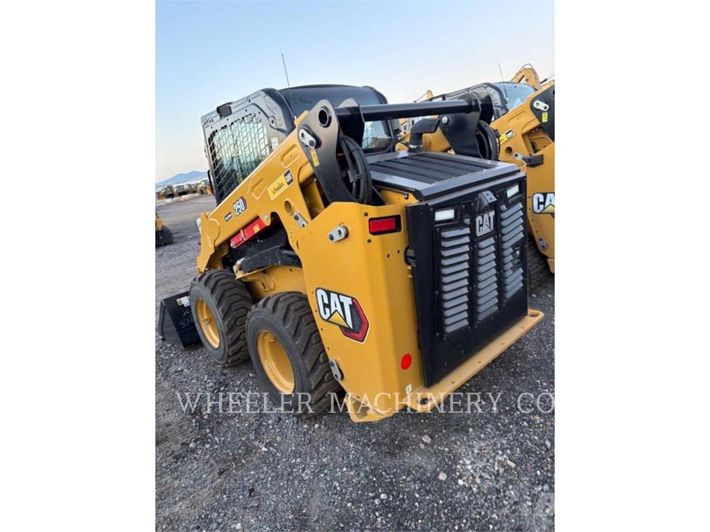 CAT 250 C3H2 Liukuohjatut kuormaajat