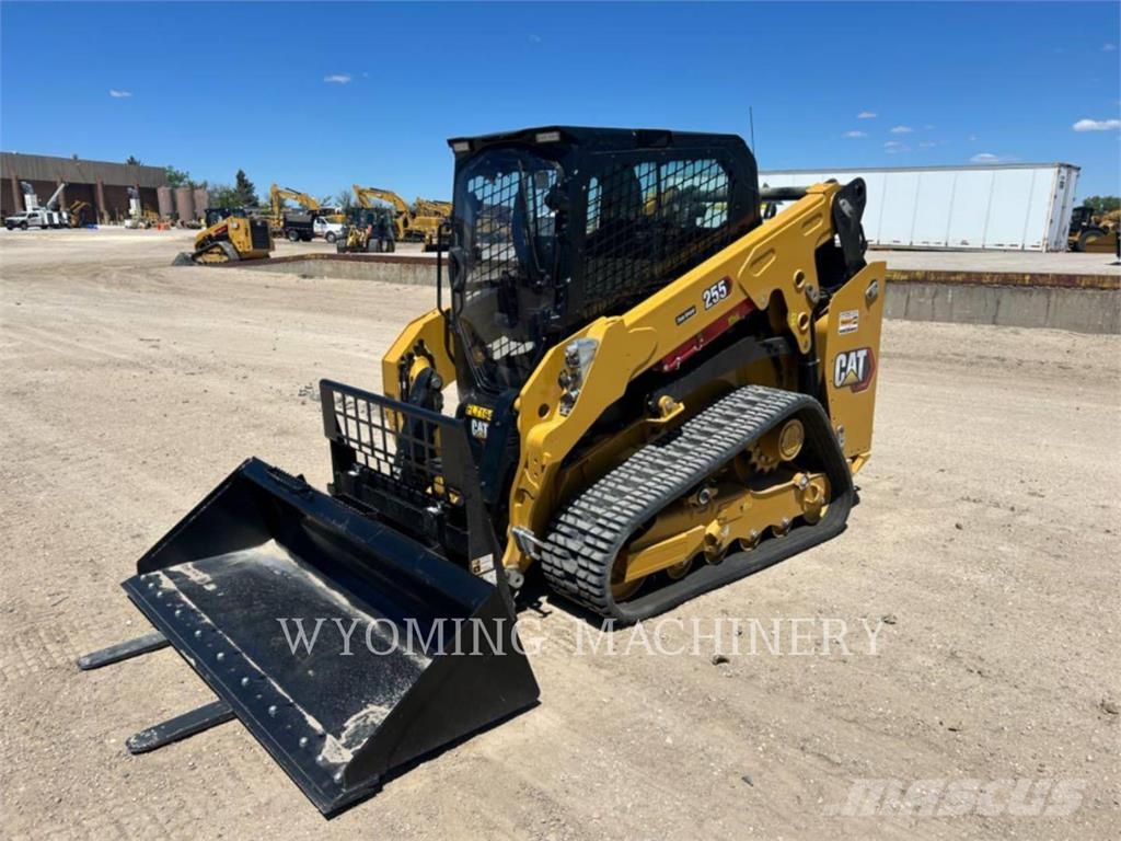 CAT 255 Skid steer loaders