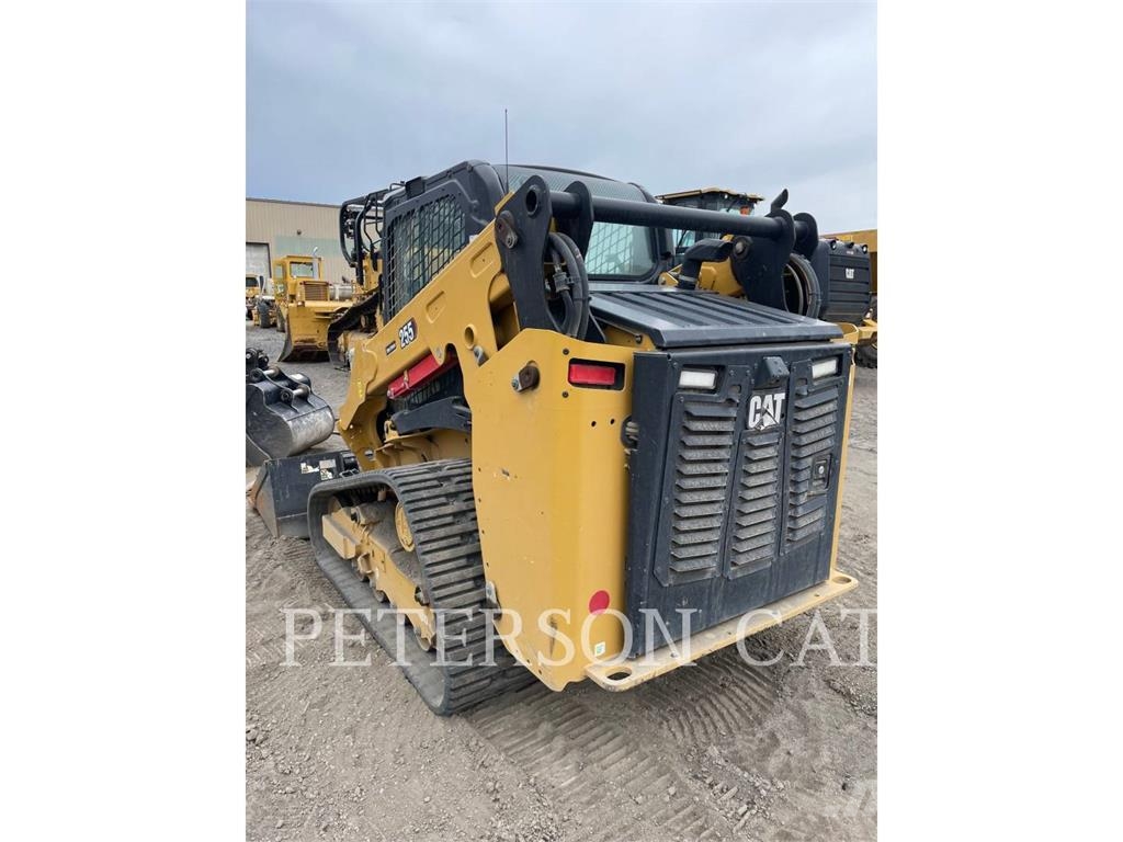 CAT 255 Liukuohjatut kuormaajat