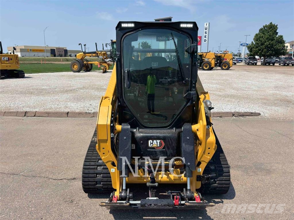 CAT 255 Crawler FEL's