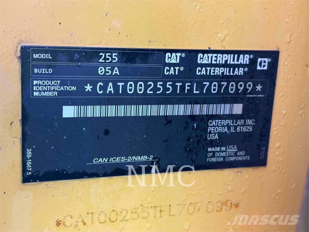 CAT 255 Laderaupen