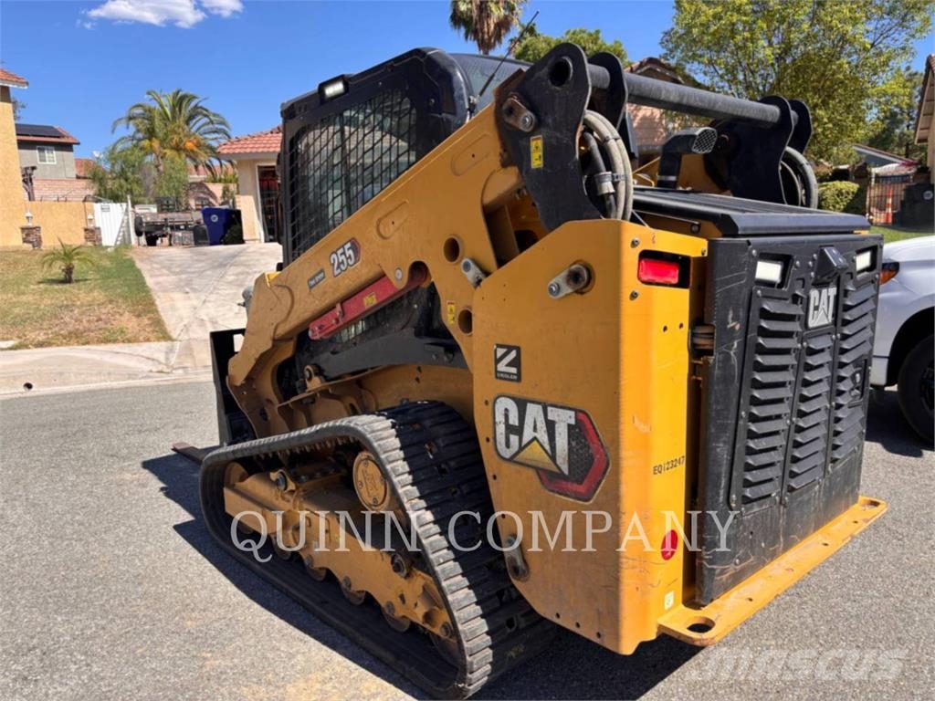 CAT 255 Kompaktrakodók