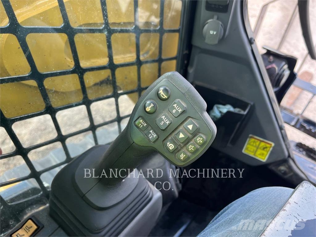 CAT 255 Cargadoras sobre orugas
