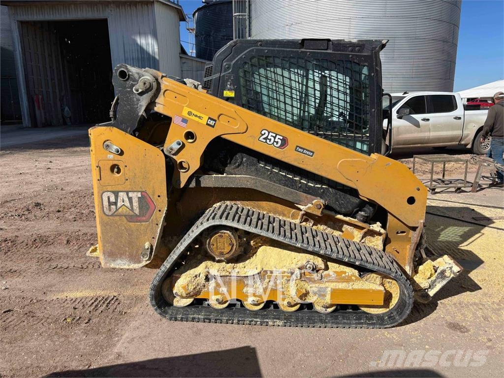 CAT 255 Kāpurķēžu iekrāvēji