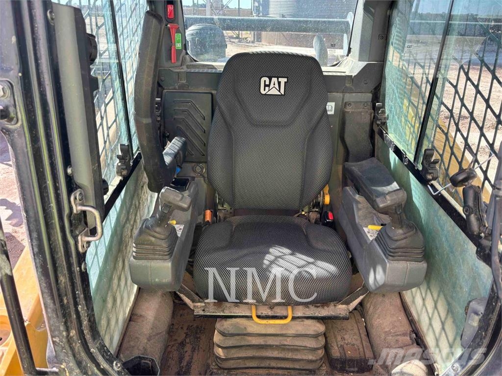 CAT 255 Kāpurķēžu iekrāvēji