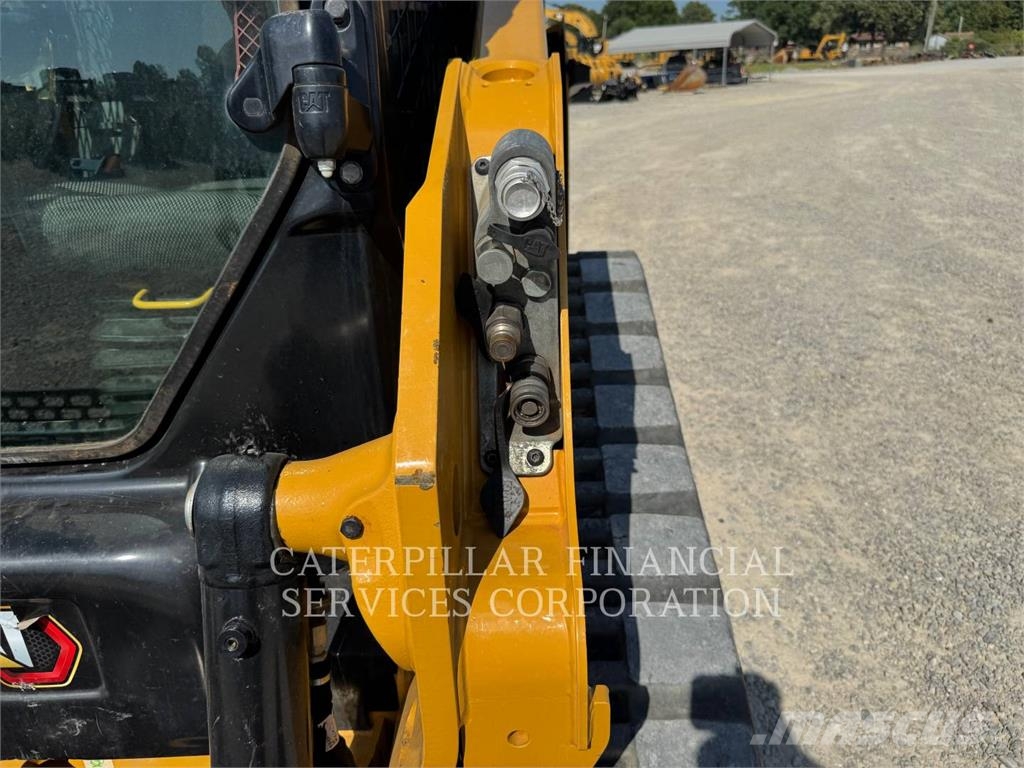 CAT 255-05 Crawler FEL's