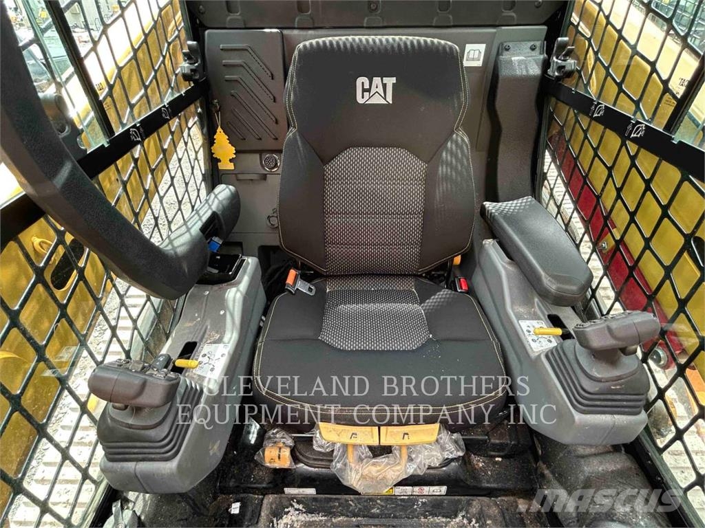 CAT 255-05 Crawler FEL's