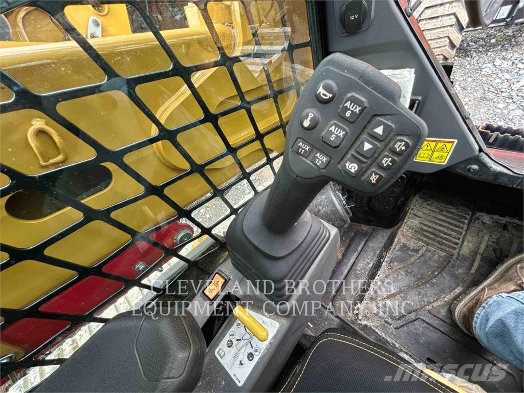 CAT 255-05 Crawler FEL's