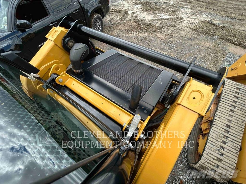 CAT 255-05 Crawler FEL's